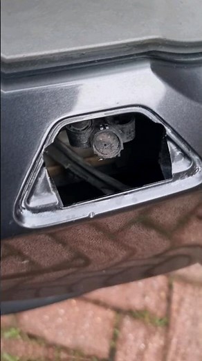 replacing MOLLIE'S missing headlight washer covers! #bmw535i #shorts 🚘🚘🙂