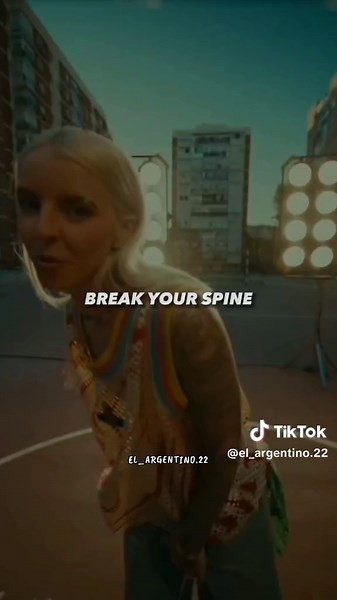 Young Miko ft. Marshmello - Tempo Lyrics