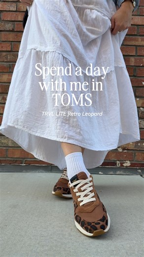 Un día con TRVL LITE Retro🐆 Tu nuevo inseparable para marcar tendencia esta temporada. #TOMSEspaña #Leopardo #Tendencias #Otoño #Zapatillas #ModaMujer #BetterTomorrows | TOMS