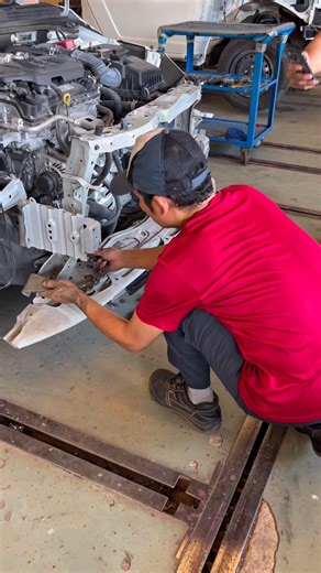 Pull the lower radiator support beam to restore the chassis struts to their original shape.#shorts