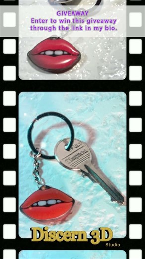 Retro Pop Art Lips Keychain Charm