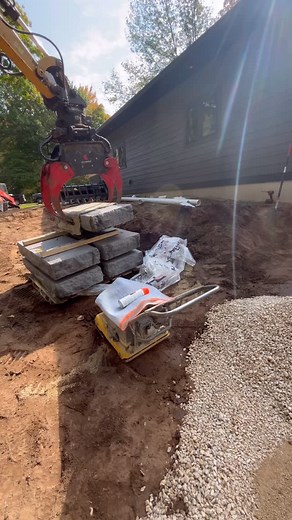 Mini with the grapple for the win on this one. Look at how easy it is setting these steps! I just twist my hand a few times and they end up where I need them!! #hardscaping #designbuild #hardscapeconstruction #outdoorliving #art #outdoordesign #landscaping #highformat #caterpillar #miniexcavator #grapple #settingsteps #easypeasy #twistit #artofinstagram #artoftheday #instagood #shawano #wolfriver #wisconsin | ZS Custom Hardscapes & Landscaping LLC