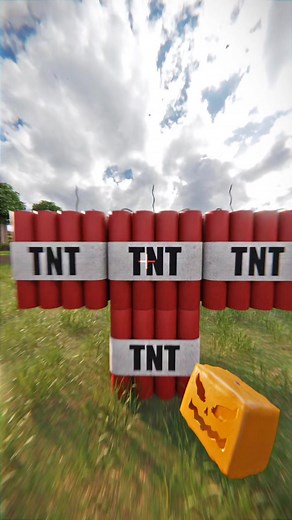 TNT golem in realistic Minecraft / Minecraft RTX #minecraft #realisticminecraft