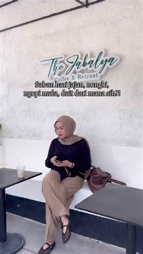 Arti Titah, SH., MKn. on Instagram: "Ci-Ee-Oo = Cepet Emosi Orangnya #reelsviral #reelsinstagram #reels #reelsvideo #trendingreels #reelslovers #justforfun #reelsoftheday #reelsinsta #reelsjoke"