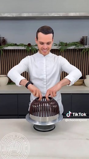 Incredible Chocolate Sculpture Art in the USA