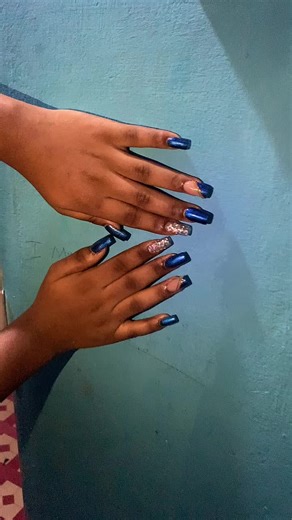 Jen Lewis (@jenlewis6)’s videos with Nails Done - DADOLL