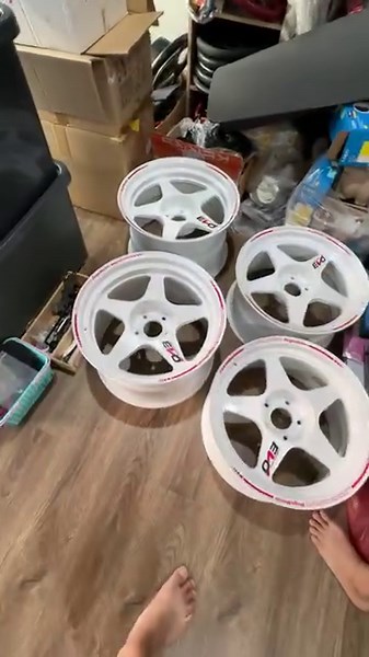 โกดังลับเบาะแท้ recaro bride ของเก่าเราชอบ ตามล่าหาของแต่งรถจนเจอมาเจอ สถานที่ลับ เก็บเบาะใว้เยอะมาก เยอะขนาดไหนไปดูกัน #toyracingjdm #bride | ToyRacingJDM