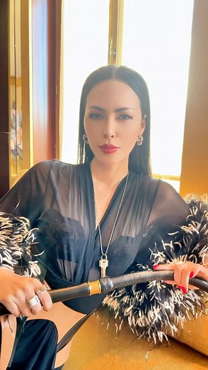 Mistress Iris | This is my happy place. | Instagram