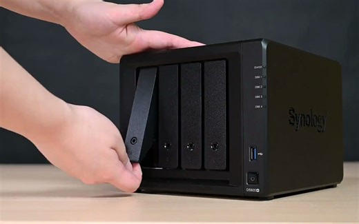 带你十分钟快速安装群晖NAS