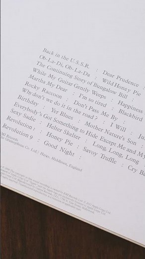 1968: The Beatles' White Album Debuts At No. 1 #beatles #whitealbum