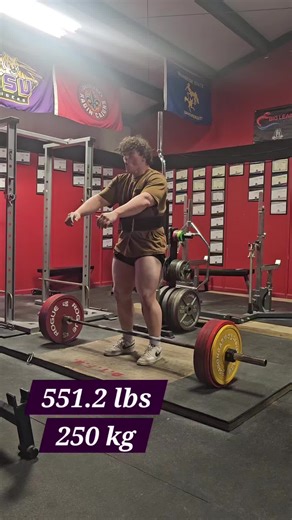 551.2 lbs / 250 kg single for ELI #gymtok #powerlifting #foryoupage | Powerlifting