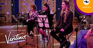 Merce les recuerda a las integrantes de Calypso el contrato que firmaron para evitar que renuncien