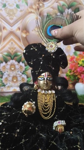 he mor mukut bansi wale Tera sabse sundar Darbar hai