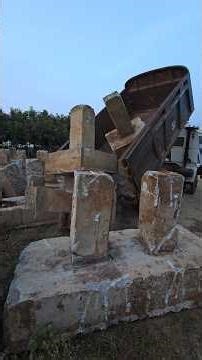 Truck beam unloading #ConstructionLife#SiteWorkDaily#CivilWork#ConstructionVideos#WorkSite#Heavy
