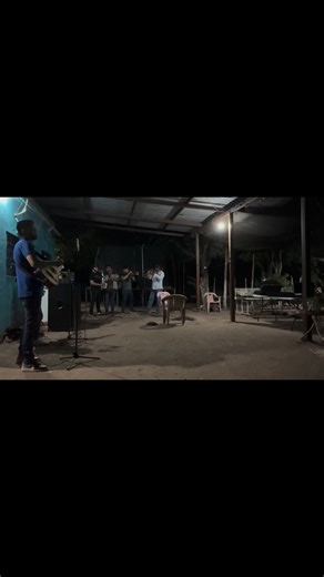 Preparando unos zapateados perrones a petición de nuestra gente bonita 🎷🎶🎺#almeroestilazo @fansdestacados Abran Mendivil Brayan Eliel Corral Eduardo Miranda Rene Miranda Jose Duarte Rafael Nolasco Marcos Alvarez Hector Ruiz | La Nueva Fusion