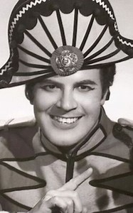 Odszedł Luigi Alva. Jeden z najwybitniejszych tenorów lirycznych XX wieku
