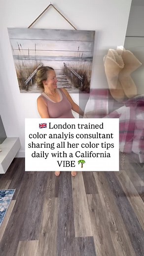 🤩 I trained in Color analysis, with Color Me Beautiful, in the UK in 2007. The training was exceptional, and I immediately set up my own studio at home and offered one to one color and style consultations. 🤩 Color Me Beautiful also gave me the opportunity to analysis 100’s of women during our yearly visit to the London Ideal Home Exhibition. 🤩 This experience accelerated my skill level of defining the best color palette for an individual’s unique look. Even better, I was recruited by Color Me