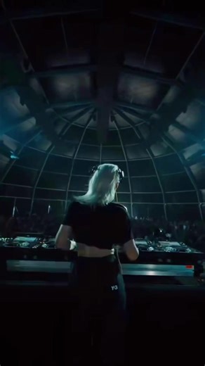 🎧Track ID: Spotify playlists (link in bio) Watch to the end 🥰 Comment your favourite music 🎵 Don't forget to Follow us ✔️ #techno #music #dj #technomusicforlife #spotifyplaylist