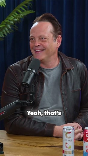 The most iconic slow clap in cinema history, discussed by Vince Vaughn.