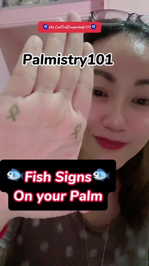 Interpreting Lucky Signs in Palmistry - Leo Fire Dragon Woman