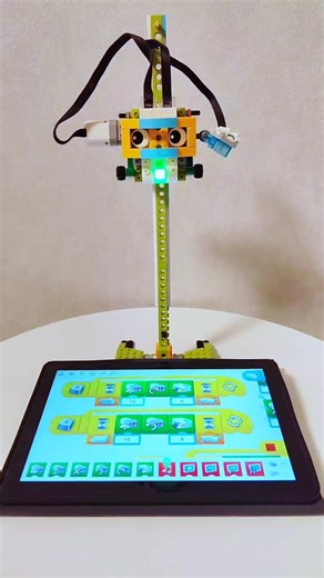 Конструктор WeDo 2.0. Артикулы: #Wildberries: 242149860 #OZON: 1423229709 #legowedo #legowedo2