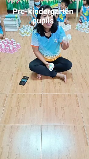 Music, rhythm, and starting to read using plastic and paper cups. Pre-kindergarten pupils of Lapid Kinderland Inc. #reading #musical #rhythm #musicandmovement #fbreelsfypシ゚viral #fbreelsvideo #nocopyrightinfringementintendedmusicbelongstotherightfulowner #preschool #preschoolteacher #preschoolactivities Claudette Vanessa Go Lapid-Lofranco | Lapid Kinderland Inc.