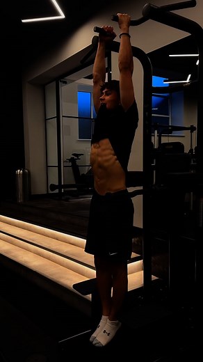 31K views · 683 reactions | Why is this exercise SO GOOD⬇️ One of...