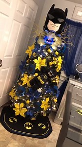Na na na na na na na... BAT TREE! 🎄😂 | VT