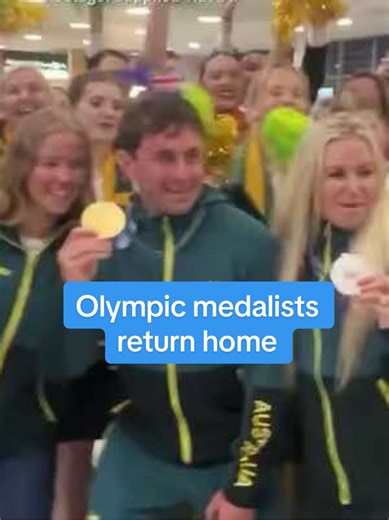 Welcome Home: Cooper Woods and Danielle Scott Arrive in Australia