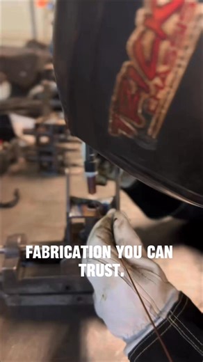 🔥 Rear suspension strength you can trust. 🔥 Here’s a close-up look at us welding up a fresh batch of Trick Chassis Rear Upper Control Arm Axle Brackets — designed for stock triangulated rear suspension setups. This is the kind of work that matters when you’re putting real power to the ground: ✅ precise fit-up ✅ controlled heat ✅ full-penetration welds ✅ built for hard launches and hard use Because your rear suspension shouldn’t be the weak link… it should be the reason your car leaves HARD. 🏁