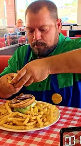 The BEST WAY To Eat Burgers! #foodlover #eating | Da Garbage Disposal