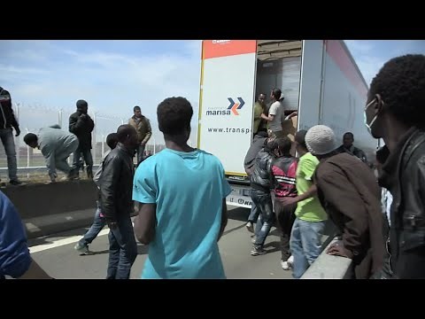 UK-bound Illegal Immigrants Camp in French Port City Calais