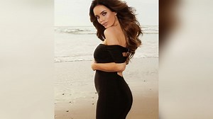 Pregnant Model Sarah Stage Defends Her Tiny Baby Bump