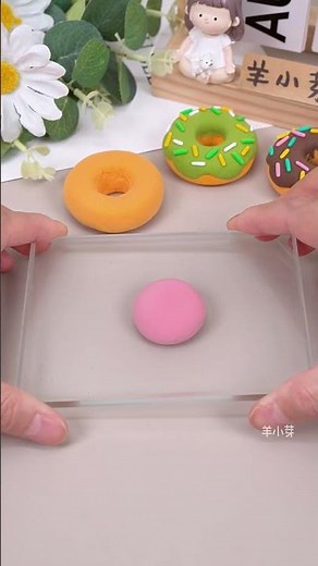 Simple and fun donut clay craft, come and make it with your children! Parent-child craft
