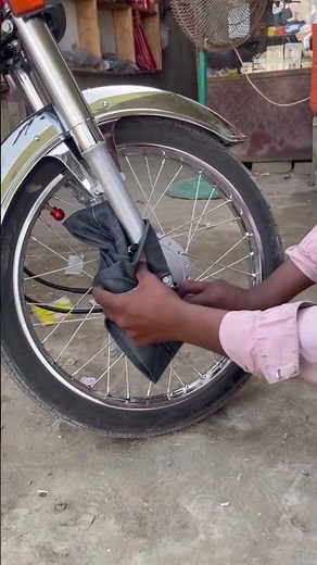 Install an Inner Tube Without Removing the Tire? This Trick is Genius! #mechaniclife #mechanic