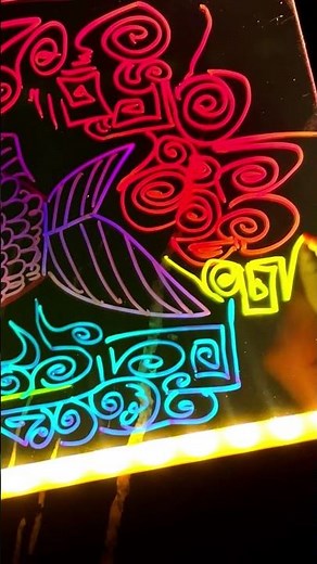 Psychedelic Neon Fish Art 🌈🐟 Relaxing Abstract Painting Process