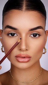 2.3M views · 34K reactions | VOCÊ SABE FAZER CONTORNO OU NÃO USA??  Usando o segredo lápis, você nunca mais terá medo de usar esta técnica! | Ná Gíbely | Facebook