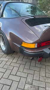 Porsche 911 SC Targa 3.0L 1981 #porsche911 #retroporsche #porschetarga #911targa | Classics-World