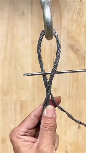 Erik Vcat | How to connect steel cable without accessories. | Instagram
