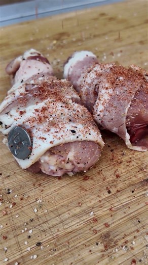 BBBQ Bacon Wrapped Chicken Legs! #bbqchicken #chickenleg #grillingseason