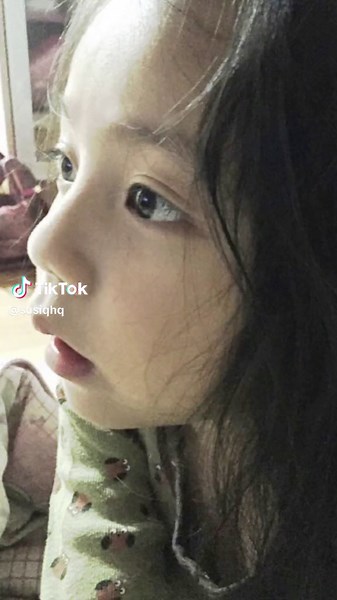 키즈모델 이였던 애기가 중학생이 된다면..?