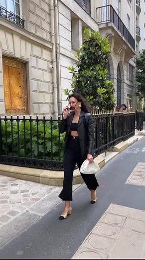 Walking into my next chapter 🐈 ⬛ effortlessly # #aidagarifullina #аидагарифуллина