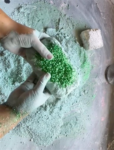 Green loaf💚#subscribers #chalkasmr #youtubeshorts #viralshorts #asmrsounds