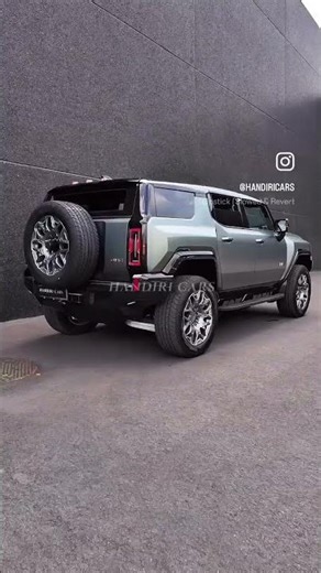 €110000,- Modeljaar 2024 GMC Hummer EV 3X SUV Edition 1 843 pk in Moonshot Green Matte