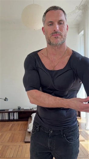Mens Shapewear: Padded Undershirt Upgrades Your Outfit