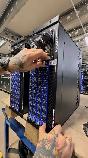 506K views · 18K reactions | building the stage rack for @paparoach 欄 #festival #digico #audio #shure #uhf #iem #techlife #gear #paparoach | go audio rental gmbh | Facebook