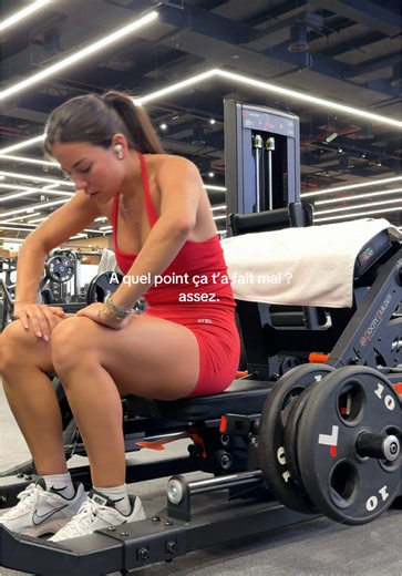 dieu merci le temps finit toujours par guérir les choses. 🙏🏼 Assez pour tirer des choses uniquement positives et avancer. Chaque relation nous apprend des choses et il est important du positif. Non je ne me filme pas entrain de pleurer et si c’était le cas why not c’est mes stories privées et si je fais cette vidéo c’est pour te montrer à toi qui passe par là, qu’au bout du tunnel il y a un réel bonheur qui t’attends. Et ça, c’est une réel promesse 🫶🏼