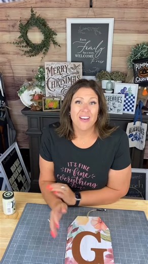 5.7K views · 129 reactions | Dollar Tree DIY - Giant Door Tag #dollartreediy #diydecor #diycrafts #diy #creativesarah #dollarstorediy #homemade #patrioticdecor #farmhousedecor #dollartreecrafts #dollartree | Creative Sarah | Facebook