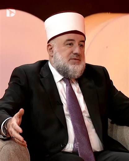"Po shtohet numri i agjëruesve çdo vit. Agjërim i keq është kur nuk han e nuk pin, por përgojon njerëzit, tradhton, rren"/ Hoxhë Fadil Musliu thotë se në vendin tonë më së shumti agjërojnë, më pak falen e japin zekat! | RTV Dukagjini