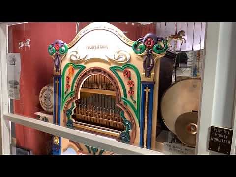 Our Director - The Mighty Wurlitzer Band Organ (Musee Mechanique)